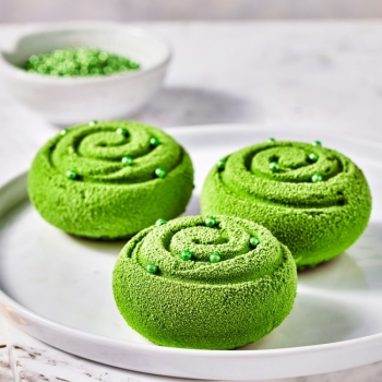 Velvet Spray - Green